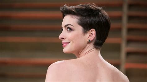 anne hathaway meztelenül|Anne Hathaway privát pucér képei lepték el az internetet